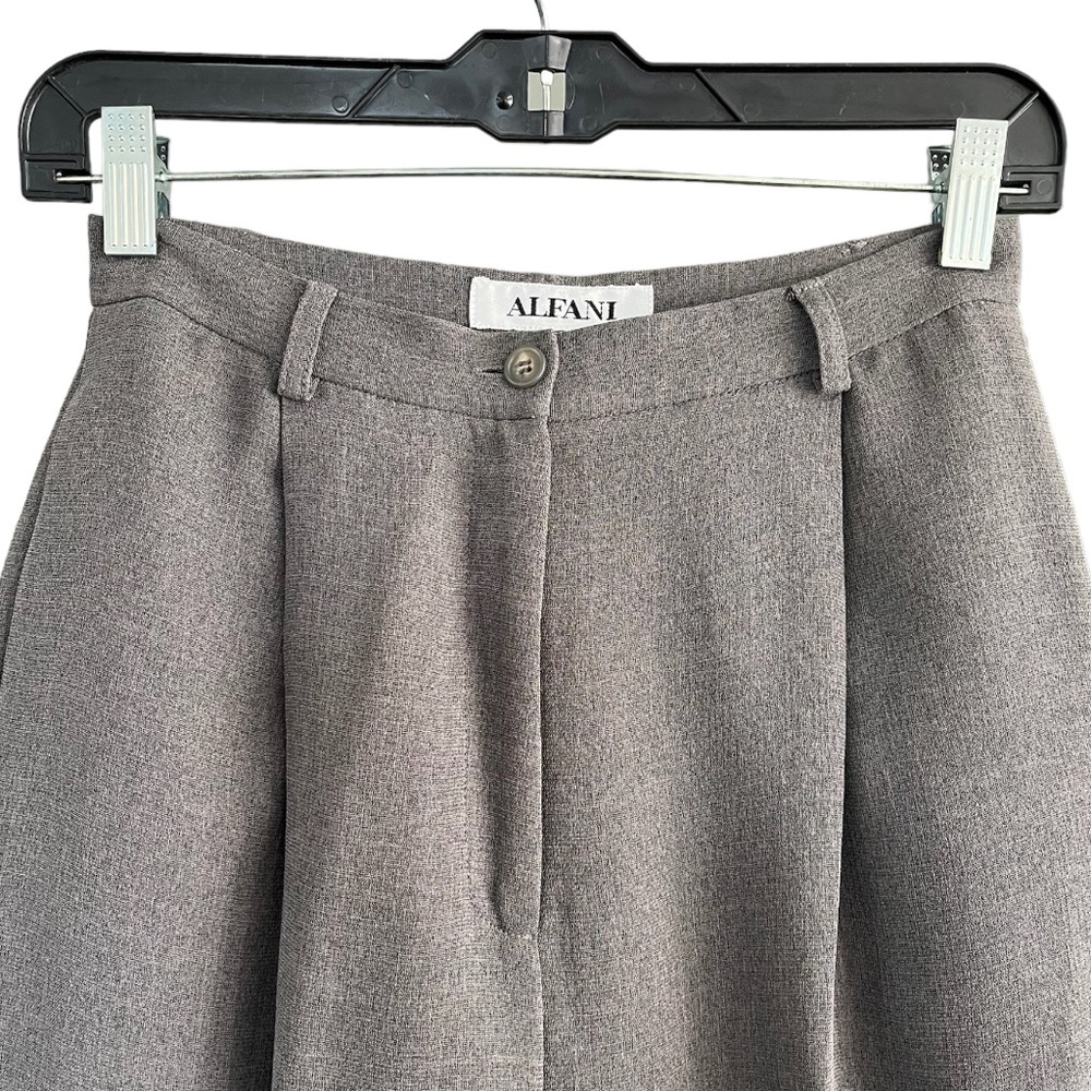 Vintage Grey Pleated Women’s Trouser Pants size 2